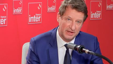 Le candidat EELV à la présidentielle, Yannick Jadot, le 22 mars 2022 sur France Inter. (FRANCEINTER / RADIO FRANCE)