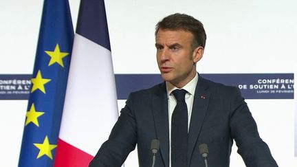 Guerre en Ukraine : les propos d'Emmanuel Macron suscitent la polémique (France 2)