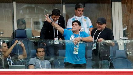 Diego Maradona dans le stade de Saint-Pétersbourg (Russie) le 26 juin 2018. (TORU HANAI / REUTERS)