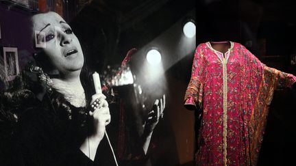 A l'intérieur de l'exposition&nbsp;"Divas, d'Oum Kalthoum à Dalida" (du 19 mai au 26 septembre 2021) : ici les tenues de scène de l'artiste Oum Kalthoum.&nbsp; (ALEXANDRE MARCHI / MAXPPP)