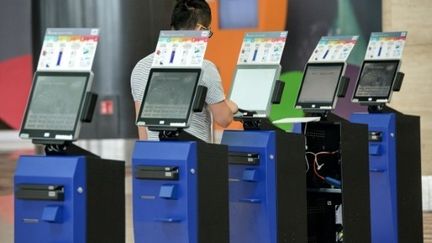 L'aéroport du futur saura tout de vous sans que vous n'en sachiez rien.
 (AFP / ROSLAN RAHMAN)