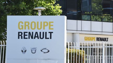 Le siège social de Renault, à Boulogne-Billancourt&nbsp;(Hauts-de-Seine), le 29 mai 2020. (ERIC PIERMONT / AFP)