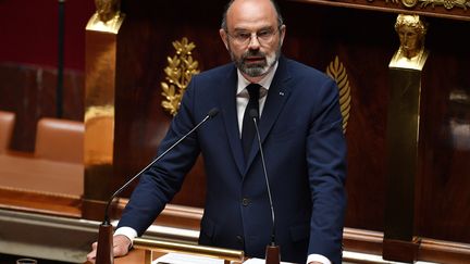 Le premier ministre Edouard Philippe s'exprime à l'Assemblée le 28 avril. (DAVID NIVIERE / AFP)