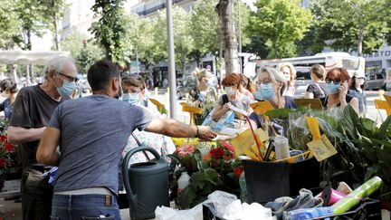 Le marché de Castellane à Marseille. (DAVID ROSSI / MAXPPP)