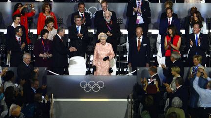 La reine Elizabeth II a fait bon voyage, merci pour elle. (JOHN MACDOUGALL / AFP)