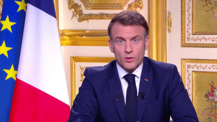 Censure du gouvernement : l’appel aux "compromis" d’Emmanuel Macron (franceinfo)