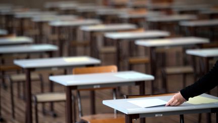 Apr&egrave;s avoir fait des tests sur le bac 2012, une enseignante d'un lyc&eacute;e de Pau a envoy&eacute; des courriers &eacute;lectroniques &agrave; ses coll&egrave;gues contenant des &eacute;l&eacute;ments des sujets. (MARTIN BUREAU / AFP)