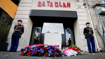 Une cérémonie en hommage aux victimes de l'attentat au Bataclan a lieu le 13 novembre 2018, à Paris. (AFP)