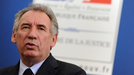 Emmanuel Macron aurait même envisagé de casser l’alliance avec François Bayrou après le second tour de la présidentielle. (IROZ GAIZKA / AFP)