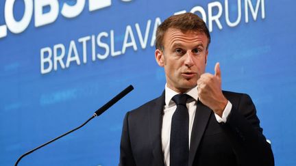 Emmanuel Macron au  Forum de sécurité régional Globsec à Bratislava (Slovaquie), le 31 mai 2023. (LUDOVIC MARIN / AFP)