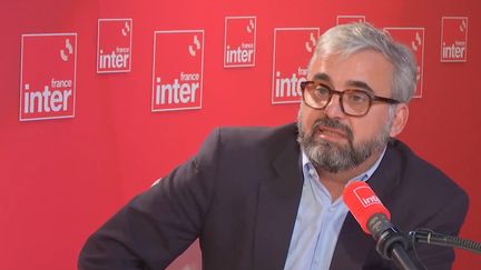 Alexis Corbière, député La France insoumise de Seine-Saint-Denis, le 11 décembre 2023 sur France Inter. (FRANCE INTER / RADIO FRANCE)