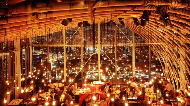 &nbsp; (Le restaurant SushiSamba, au sommet de la Héron Tower © DR)