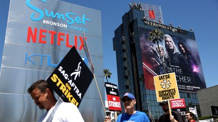 Manifestation contre les plateformes de streaming à Los Angeles (Californie, Etats-Unis), le 19 juillet 2023. (MARIO TAMA / GETTY IMAGES NORTH AMERICA / AFP)