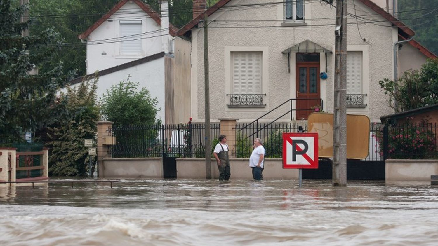 Inondations : En Images L'avant/après à Moret-sur-Loing