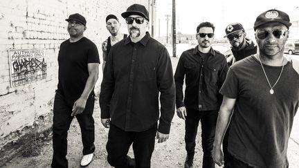 Les Prophets of Rage avec, au premier plan de gauche à droite : Chuck D, B-Real et Tom Morello.
 (Travis Shinn)