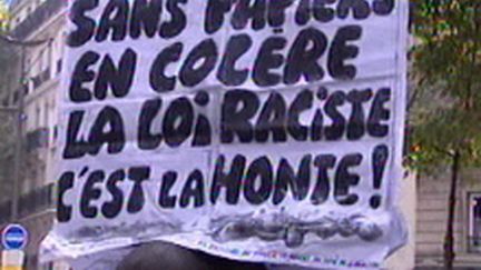 Manifestation de soutien aux sans-papiers, le 10 octobre 2009 à Paris. (© France 3)