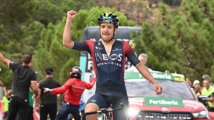 Richard Carapaz&nbsp;(Ineos Grenadier) s'est imposé lors de la 12e étape de la Vuelta, le 1er septembre 2022.&nbsp; (DAVID STOCKMAN / AFP)