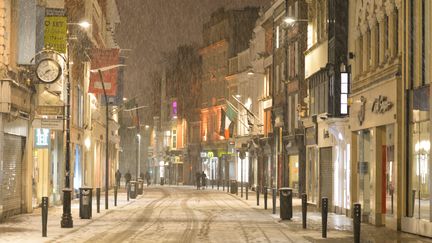 Dans une rue de Dublin (Irlande), le 28 février 2018. (ARTUR WIDAK / NURPHOTO / AFP)