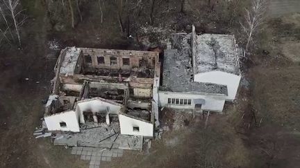 Guerre en Ukraine : dans les villages désertés par les forces russes, la destruction et la désolation