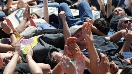 Les intermittents d'Avignon manifestent contre la nouvelle convention d'assurance chômage (12 juillet 2014)
 (Boris Horvat / AFP)