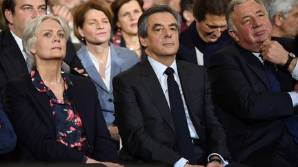 Soupçons d'emploi fictif : François et Penelope Fillon auditionnés par la justice