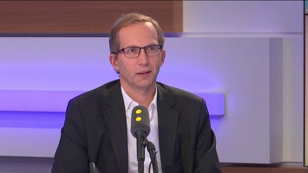 Henri Poupart-Lafarge, PDG d'Alstom, le 6 février 2019 sur franceinfo. (FRANCEINFO / RADIOFRANCE)