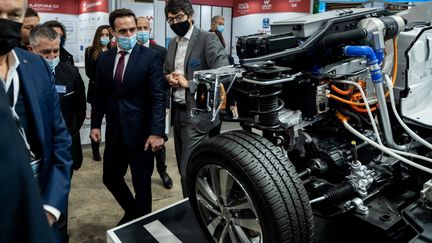 Une voiture à l'hydrogène est une voiture électrique à l'hydrogène.&nbsp; (NICOLAS LIPONNE / HANS LUCAS)