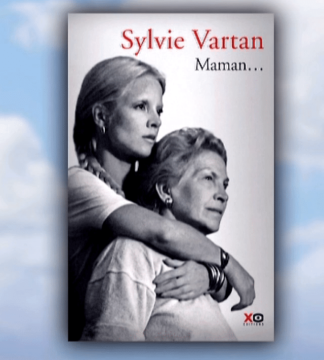 "Maman" (Ed. XO) de Sylvie Vartan
 (France 3 / Culturebox / capture d&#039;écran)