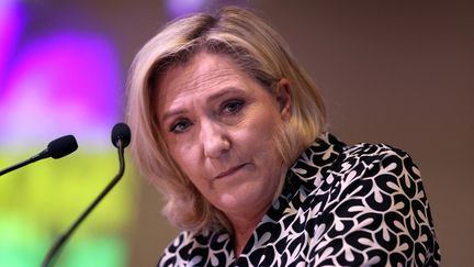 La candidate du Rassemblement national, Marine Le Pen, lors d'une&nbsp;prise de parole à&nbsp;Paris, le 10 mars 2022. (THOMAS COEX / AFP)