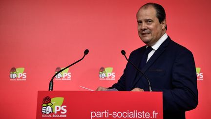 Le premier secrétaire du Parti socialiste,  Jean-Christophe Cambadélis, le 24 juin 2016 au siège de son parti, à Paris. (PHILIPPE LOPEZ / AFP)