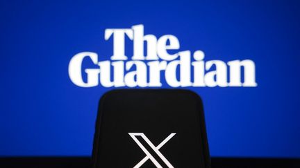 Le quotidien britannique "The Guardian" a annoncé le 13 novembre 2024 qu'il ne publiera plus ses contenus sur le réseau social X (photo d'illustration). (MUHAMMED SELIM KORKUTATA / ANADOLU / AFP)