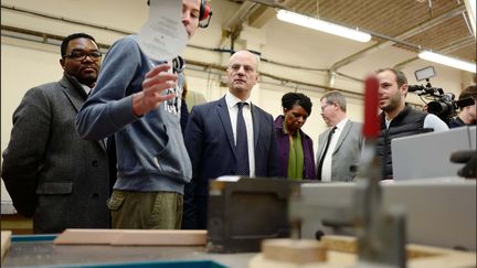 Le ministre de l'Education national Jean-Michel Blanquer lors d'une visite au lycée professionnel Auguste Perdonnet à Thorigny-sur-Marne, le 16 février 2018. (LUC NOBOUT / MAXPPP)