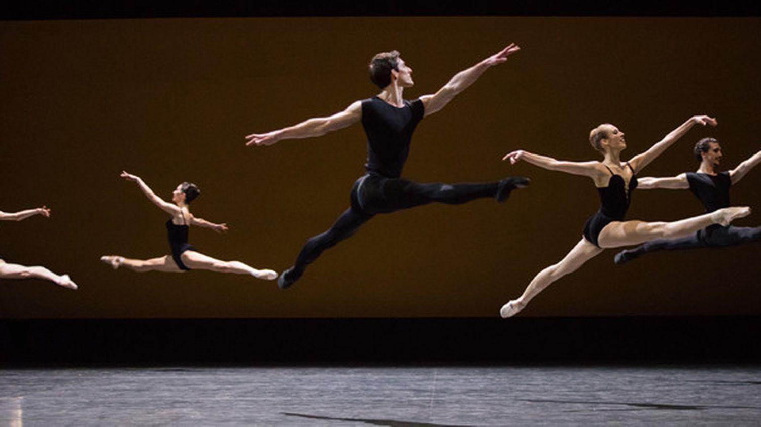 A l'Opéra-Garnier Cunningham prend son temps, Forsythe s'amuse