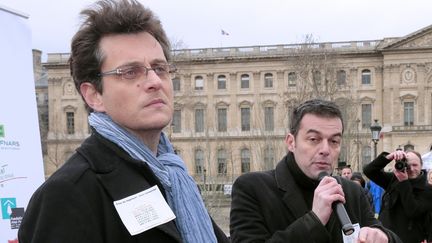 Florent Gueguen, à gauche, à Paris, le 5 décembre 2012. (JACQUES DEMARTHON / AFP)