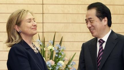 Hillary Clinton rencontre le 1er minsitre japonais le 17 avril 2011 (AFP. Shizuo Kanbuyashi)