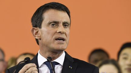 Manuel Valls annonce sa candidature à la "présidence de la République"