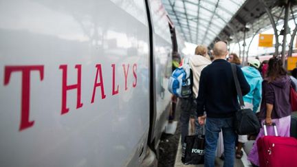 &nbsp; (Des portiques de sécurité seront installés à Paris et à Lille pour sécuriser l'embarquement des trains Thalys © MaxPPP)