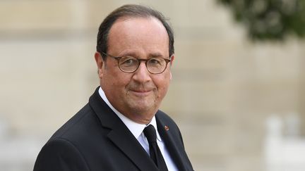 L'ancien président français, François Hollande, au palais de l'Elysée, le 30 septembre 2019.&nbsp; (BERTRAND GUAY / AFP)