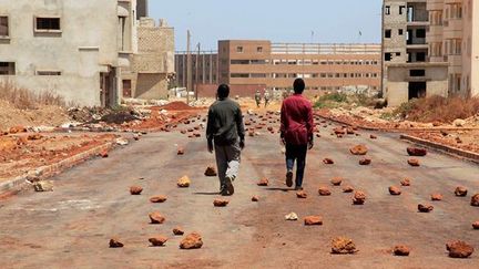 "Aujourd'hui" de Alain Gomis grand prix du Fespaco 2013, le festival majeur du cinéma africain à Ouagadougou
 (Jour2fête )