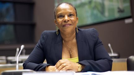 La ministre de la Justice, Christiane Taubira, lors d'une audition de la commission d'enqu&ecirc;te parlementaire sur l'affaire Cahuzac, le 16 juillet &agrave; l'Assembl&eacute;e nationale, &agrave; Paris. (LIONEL BONAVENTURE / AFP)