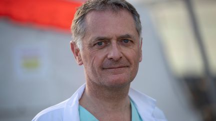 Philippe&nbsp;Juvin, chef du service des urgences de l'hôpital Georges-Pompidou, à Paris, le 25 mars 2020. (THOMAS SAMSON / AFP)