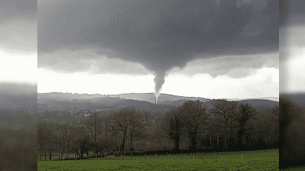 Alors que plusieurs villages de la Creuse ont été touchés par une violente tornade jeudi 9 mars, le 13/20 s'est penché sur les raisons de ce phénomène. (FRANCE 2)