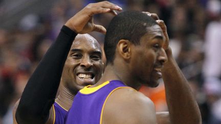 La joie de Kobe Bryant et Metta World Peace