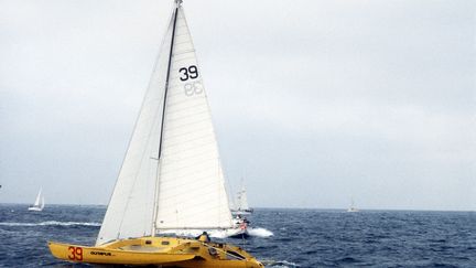 Le multicoque de Mike Birch, Olympus Photo, lors du départ de la première Route du Rhum, à Saint-Malo, le 4 novembre 1978. (AFP)