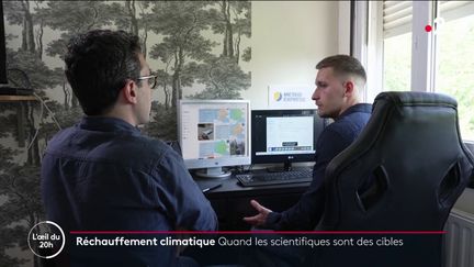 Sur les réseaux sociaux, les météorologues sont de plus en plus pris pour cible. (L'OEIL DU 20 HEURES / FRANCE 2)