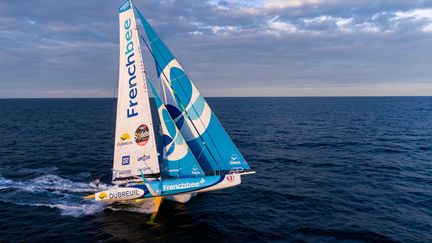 Vendée Globe : un duo Dalin-Simon se détache au classement dans les mers du Sud... Suivez la position des skippeurs en direct