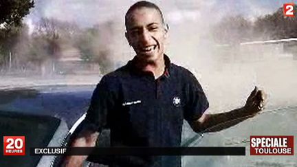 Mohamed Merah,&nbsp;le meurtrier de sept personnes en mars 2012, dans un document diffus&eacute; par France 2. (FRANCE 2 / AFP)