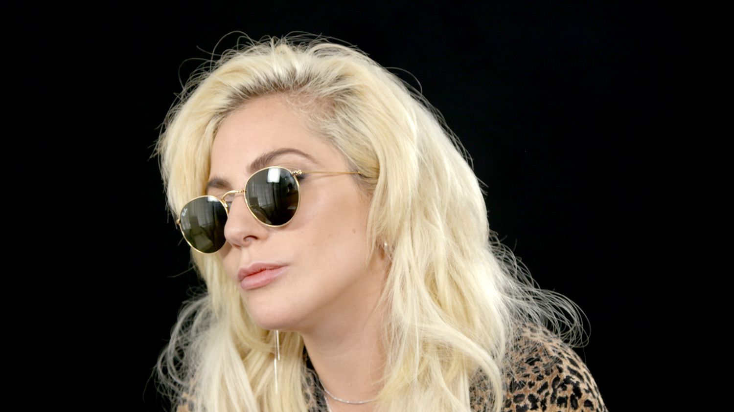 lady gaga ray ban