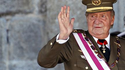 Le roi d'Espagne Juan Carlos avant son abdication, le 3 juin 2014, &agrave; Madrid (Espagne).&nbsp; (SERGIO PEREZ / REUTERS)