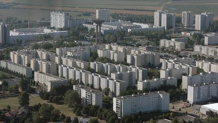 Le quartier des Minguettes, &agrave; V&eacute;nissieux (Rh&ocirc;ne), le 31 juillet 2010. (MAXPPP)